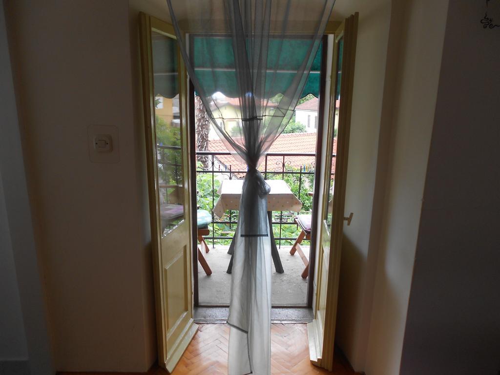 Guesthouse Kuca Na Sterne ロヴラン 部屋 写真